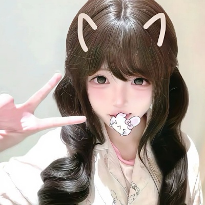 淡淡的疯感笨蛋甜妹文案 又傻又甜才是真人间宝藏