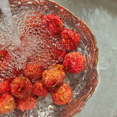 清甜又灵动 2025和荔枝有关的微信昵称来啦