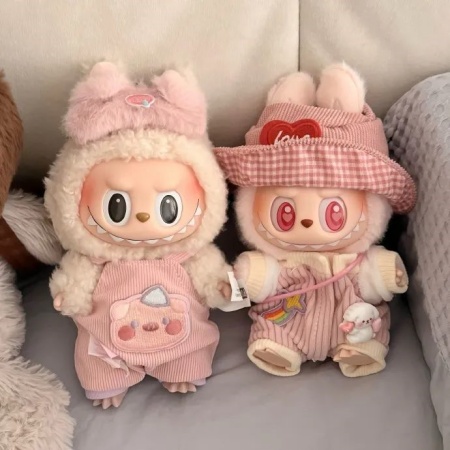 Labubu治愈系微信背景图 把怪萌精灵装进手机里