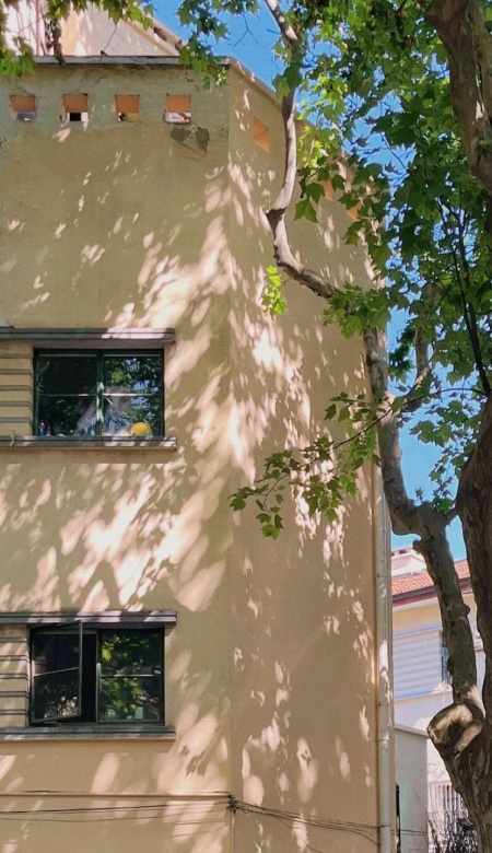 光影交织的梦幻壁纸推荐 让屏幕秒变艺术画布