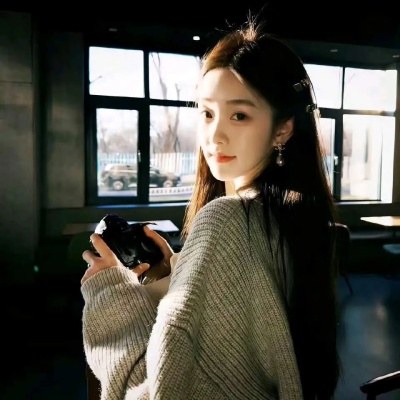 词中捡到宝 2025粤语歌神仙歌词签名集