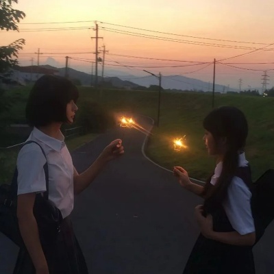 自带疏离感 带小情绪的高冷文案太戳心