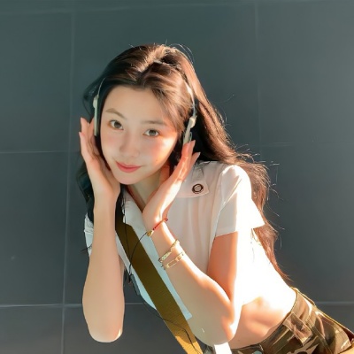 纯欲风少女微信头像合集 温柔氛围感拉满的心动质感